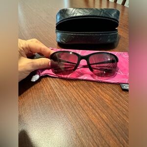 Oakley ladies Unstoppable polarized sunglasses